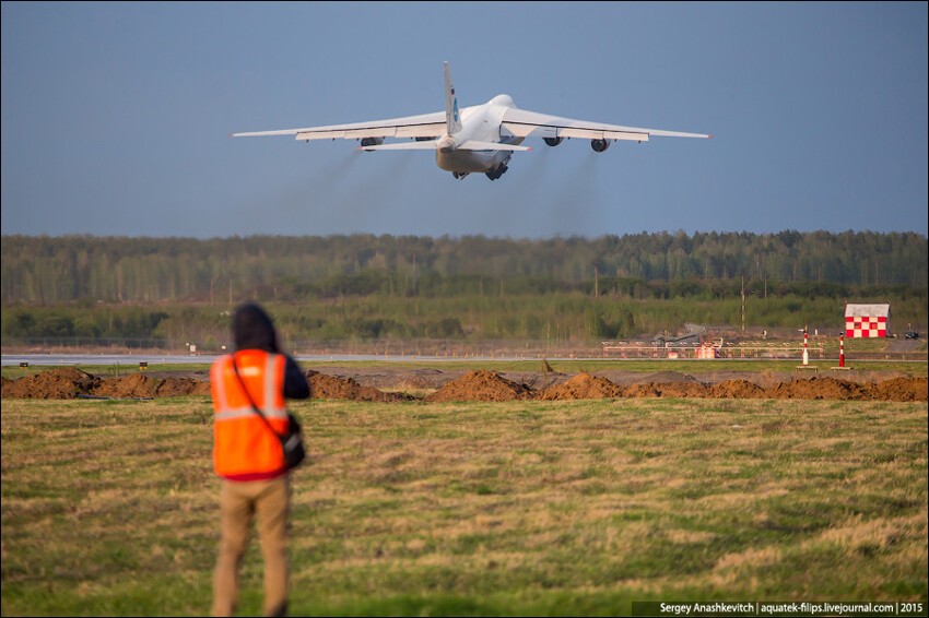 Один день из жизни самолетов