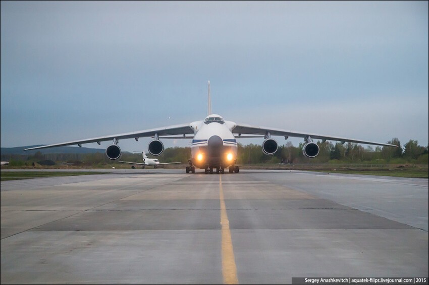 Один день из жизни самолетов