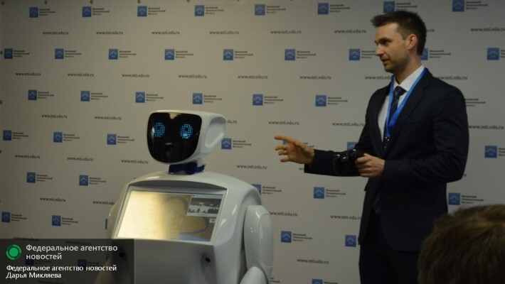 Говорящие роботы появятся в поликлиниках Москвы