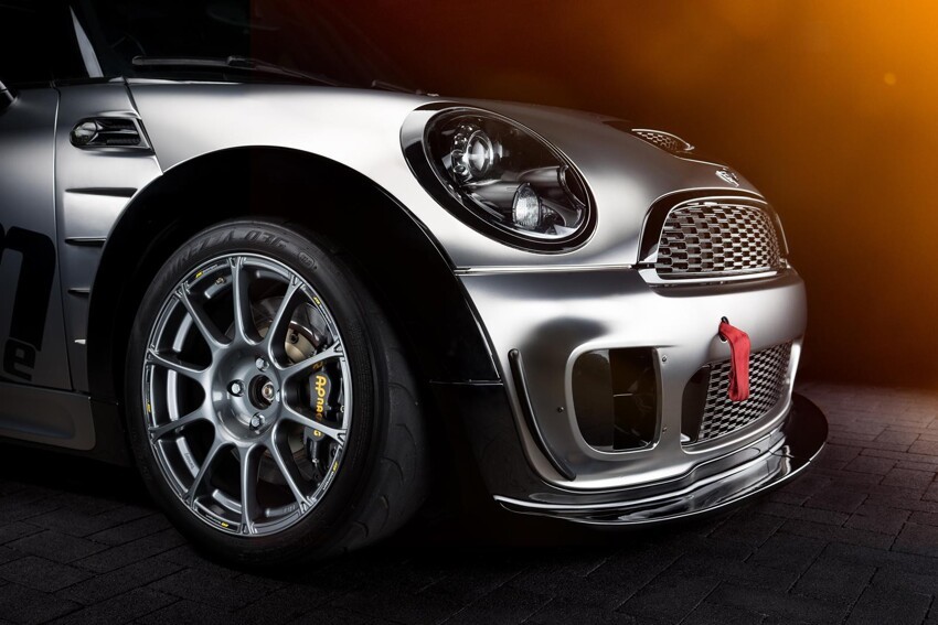 300-сильный MINI John Cooper Works от немецких тюнеров