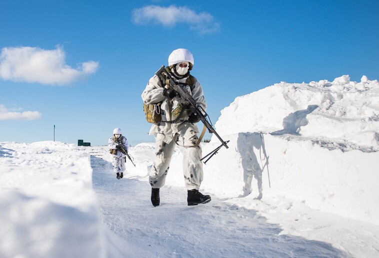 Российская армия смеется над американцами в Арктике