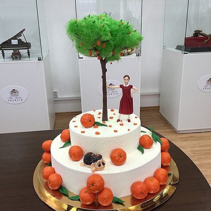 Торт с мандариновым карамельным деревом и шоколадными мандаринками