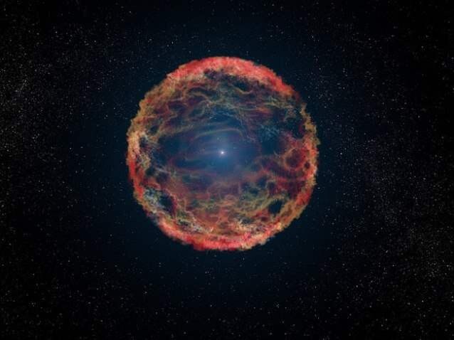  Недавно была открыта звезда, прятавшаяся в блеске сверхновой звезды 21 год.