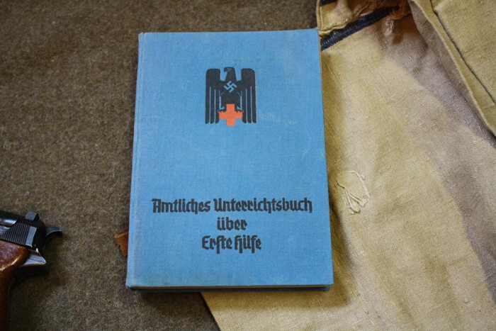 Книга на немецком.