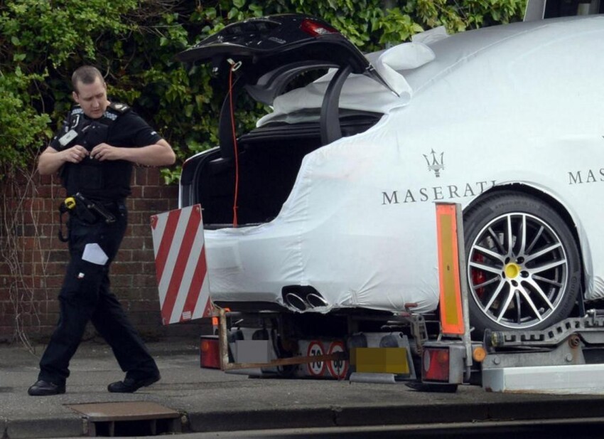 Иммигранты проникли в Англию в багажниках Maserati