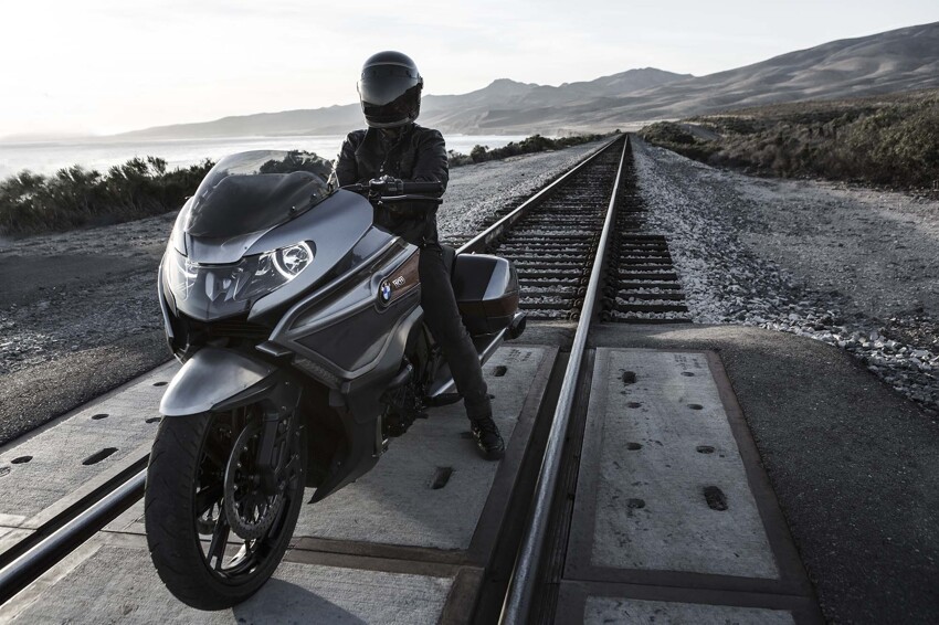 BMW Motorrad показал концепт мотоцикла Concept 101