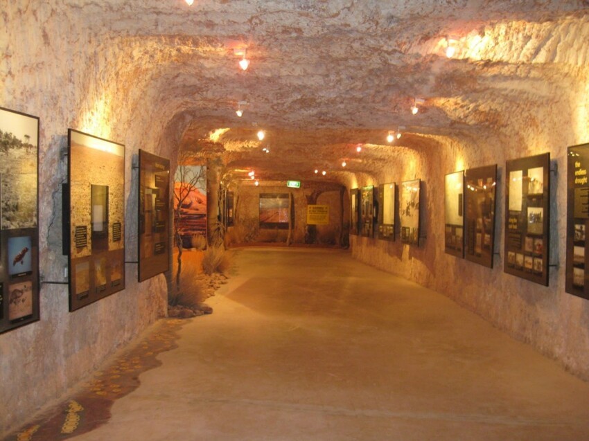 Опаловый подземный город Кубер-Педи в Австралии