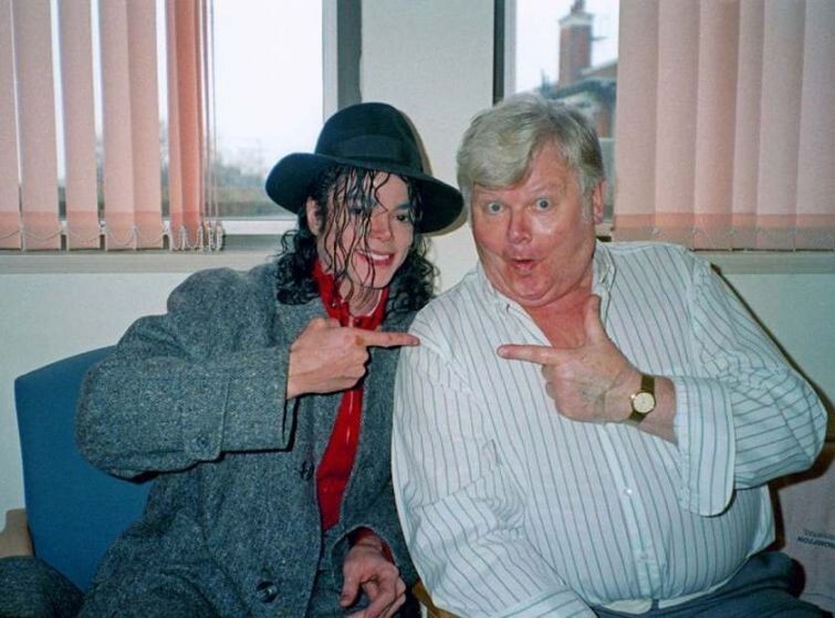 Майкл Джексон и Бенни Хилл, 1988 г.
