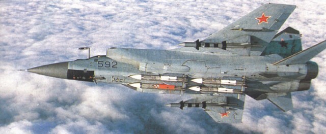МиГ-31 сбил крылатую ракету