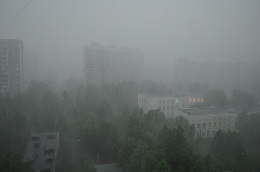 Ливень в Москве 29.05.2015г. Тропарево-Никулино