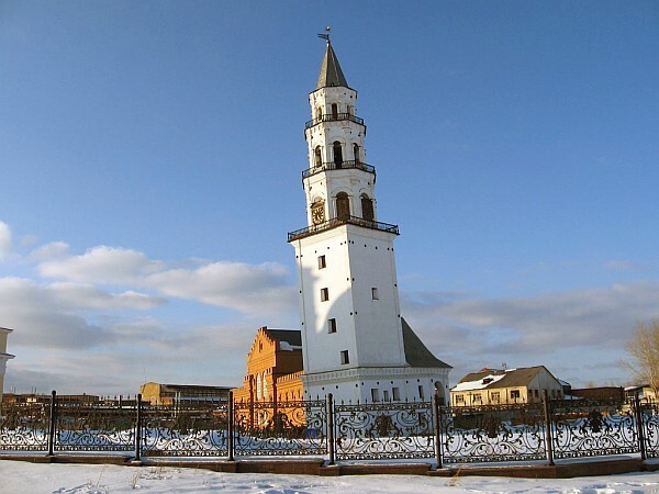Невьянская падающая башня Свердловская область, город Невьянск