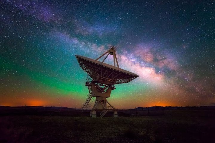 Сверхбольшая Антенная Решётка и Млечный Путь (Нью-Мексико, США).