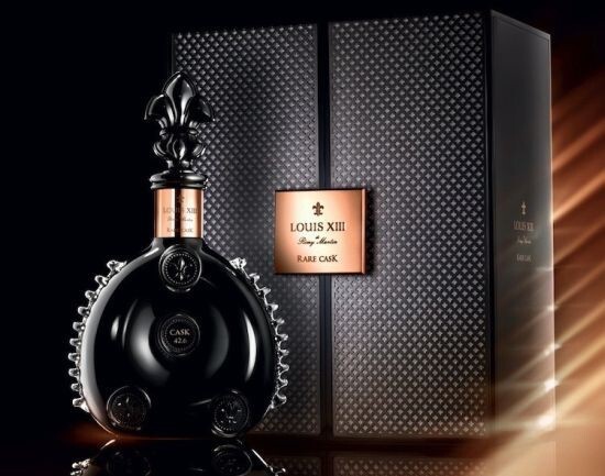 3. Коньяк Remy Martin Cognac Black Pearl Louis XIII, цена $ 51 560