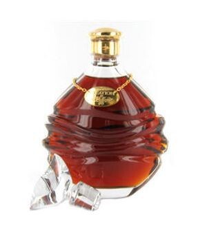 6. Коньяк Martell Creation Cognac In Handcarved Baccarat Decanter, цена $ 7 000