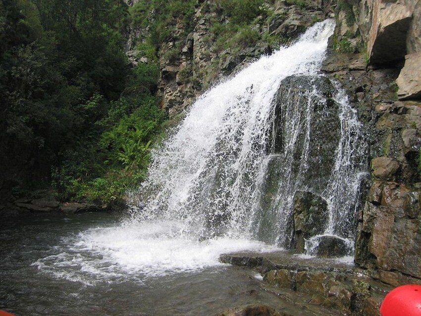 Черемшанский водопад. 