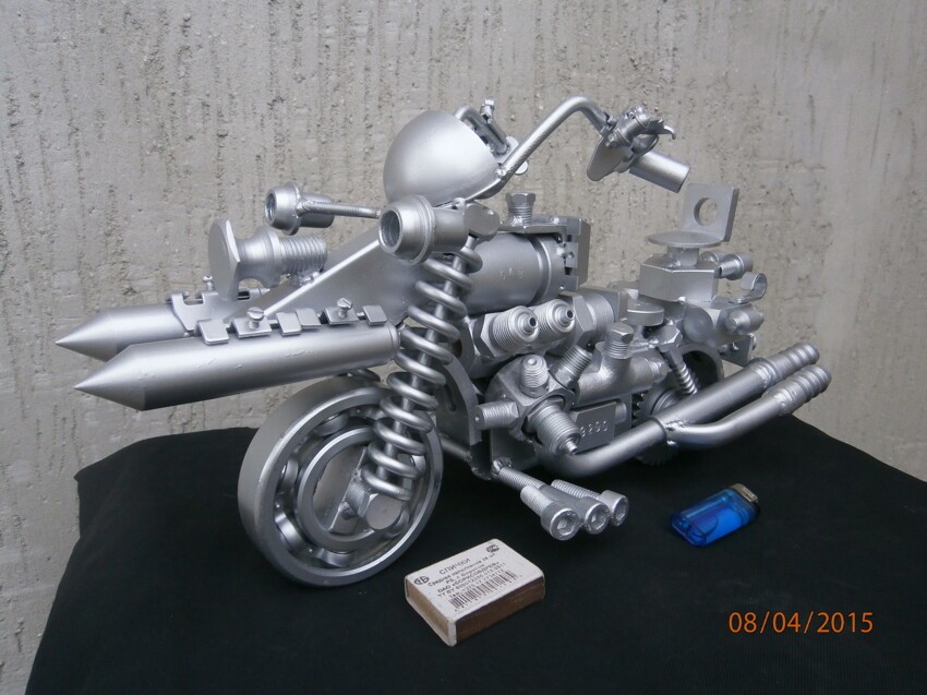 Модель под названием "Мотоцикл №2"
