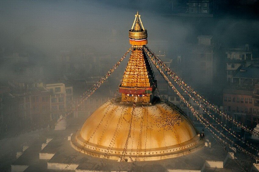 Ступа Буднатх - буддийский храм в Катманду. Непал