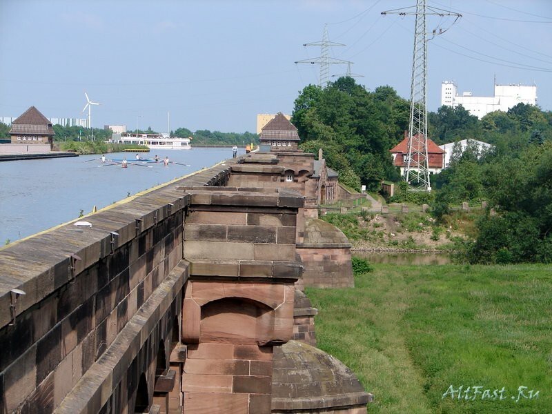 Минденский водный мост