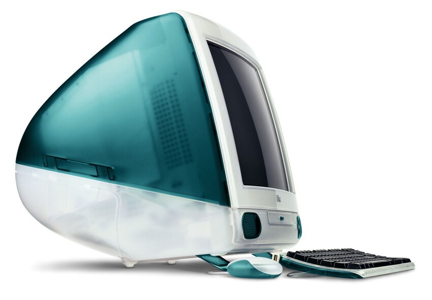 13. Выходит первый в мире iMac G3.