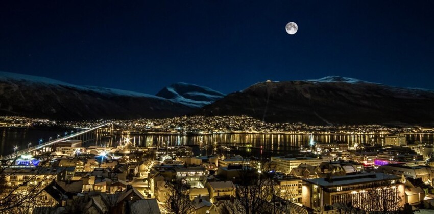 Норвегия. Город Тромсё (Tromso)