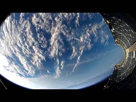 Видео с камеры на головном обтекателе Falcon 9 