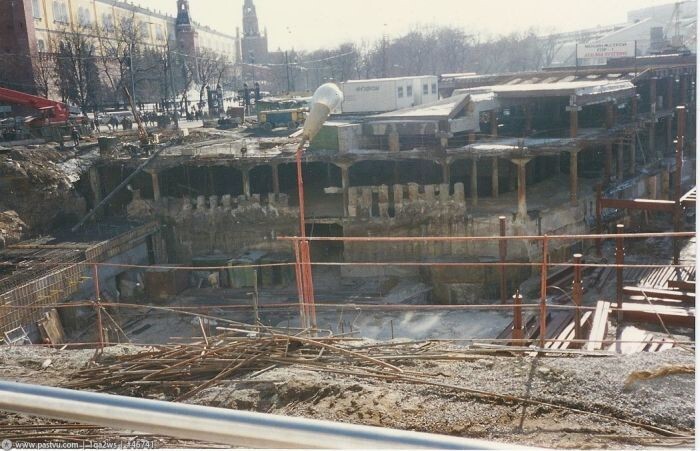 Какой была строящаяся Москва в 1996 году