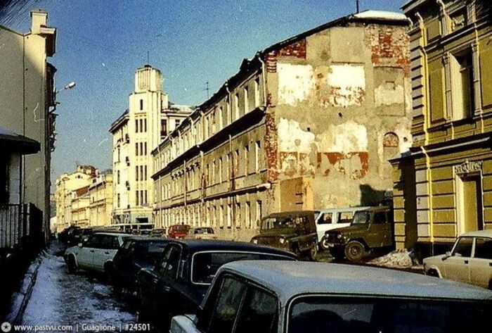 Какой была строящаяся Москва в 1996 году