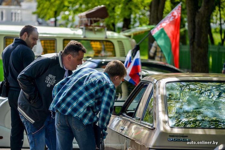 Парад ретро автомобилей в Минске