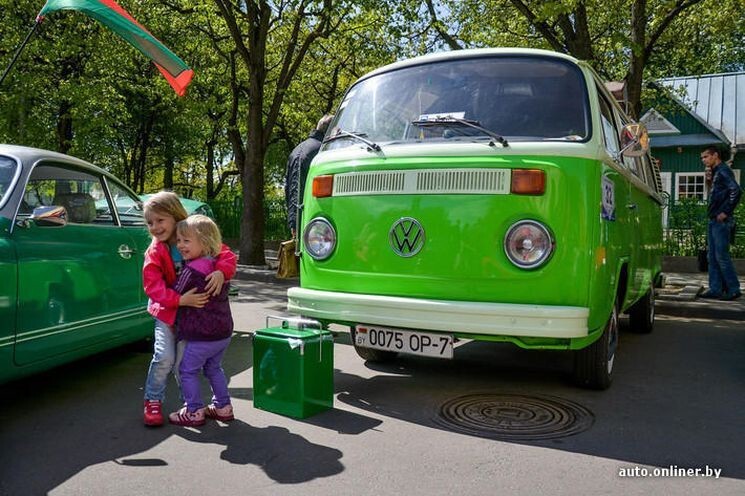 Парад ретро автомобилей в Минске