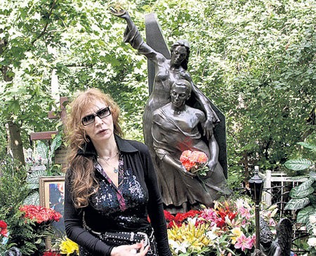 Экстрасенс Джуна умерла после комы