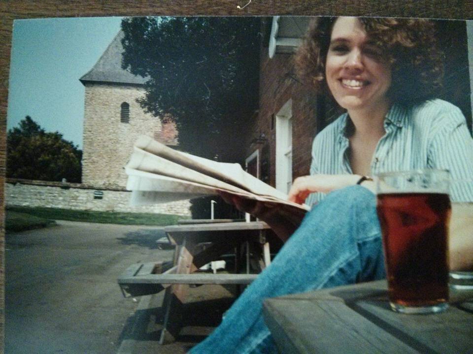 Фото моей мамы 23 года назад