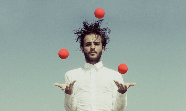 Представьте, что жизнь — это жонглирование пятью шариками