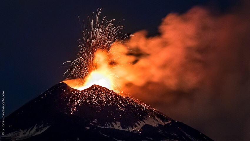 Извержения вулканов: 30 потрясающих фотографий со всего мира