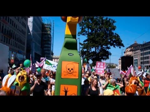 Немцы против экономического рабства США TTIP и CETA 