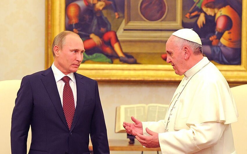 Символ миротворца подарок Папы Римского всей России