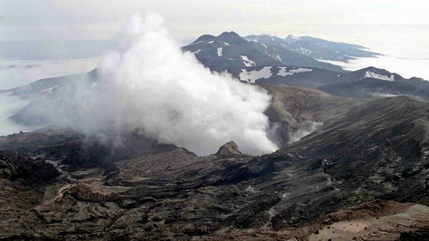 Чикурачки (Последнее извержение: 2008 год).