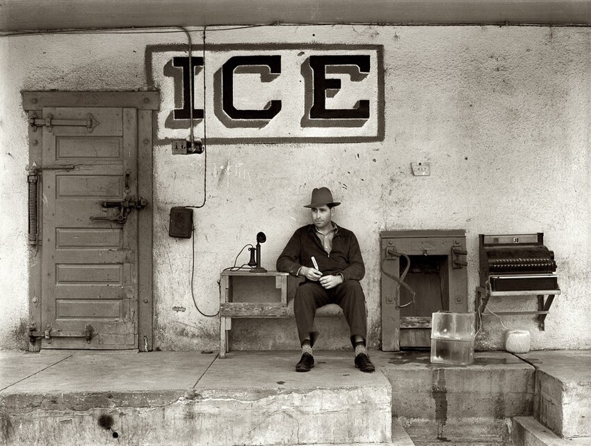 Торговец льдом. Техас, 1939 год.