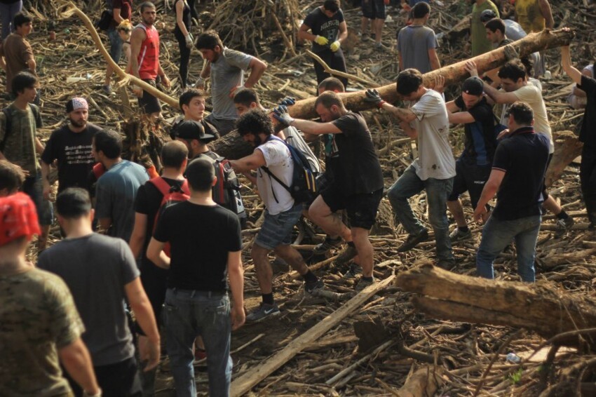 Третий день трагедии в Тбилиси