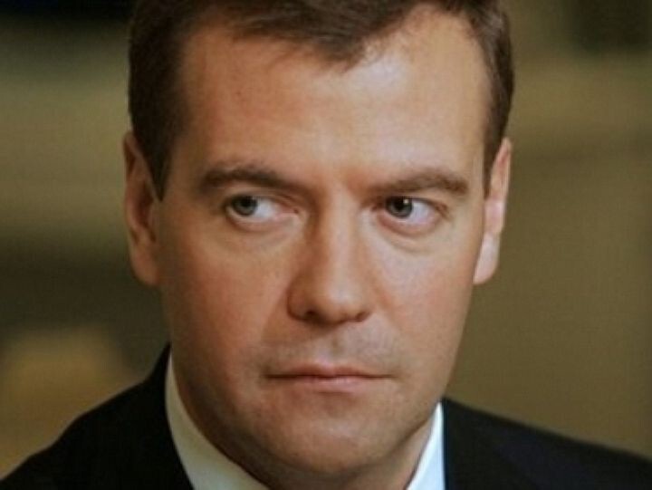 Медведев о том, что долги Украины это ВЗЯТКА Януковича