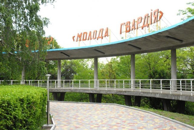 Шесть самых известных пионерских лагерей СССР тогда и сейчас
