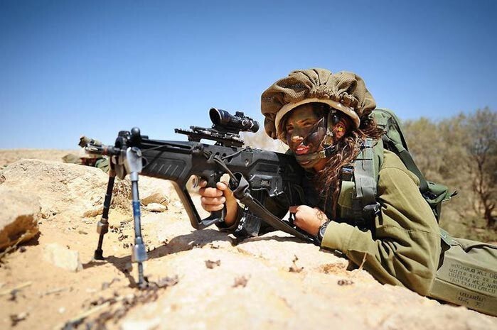Типичный мешочек на тыковке израильской солдатки...
