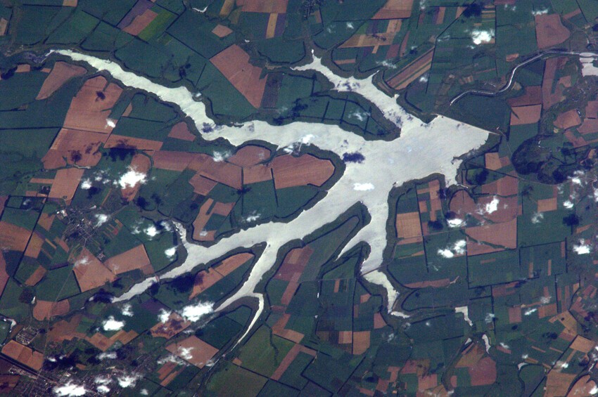 Космонавты называют это «озеро Лягушка», на самом же деле это Краснопавловское водохранилище в Украине.