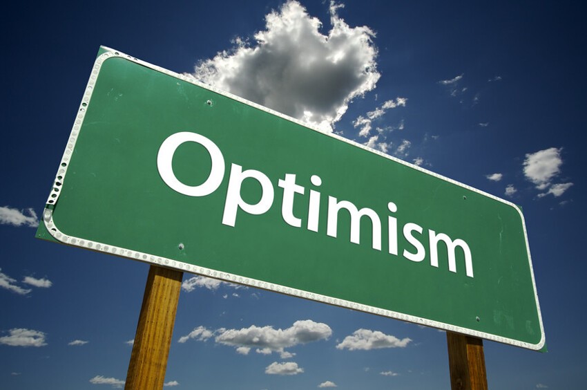 Ты никогда не замечал, какие все вокруг оптимисты, когда проблема касается тебя?
