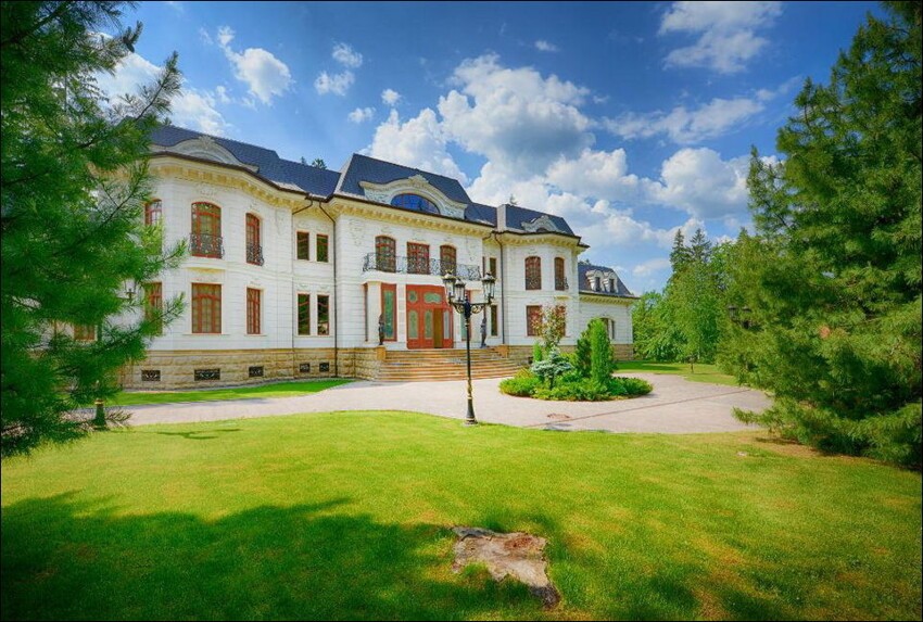 Дом на Рублевке за 100 миллионов долларов