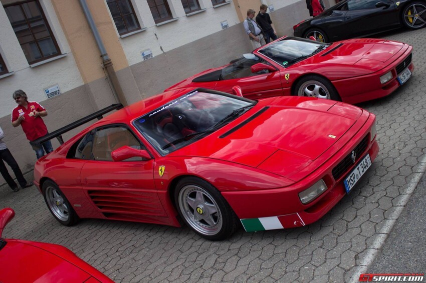 Слет владельцев итальянских автомобилей в Германии