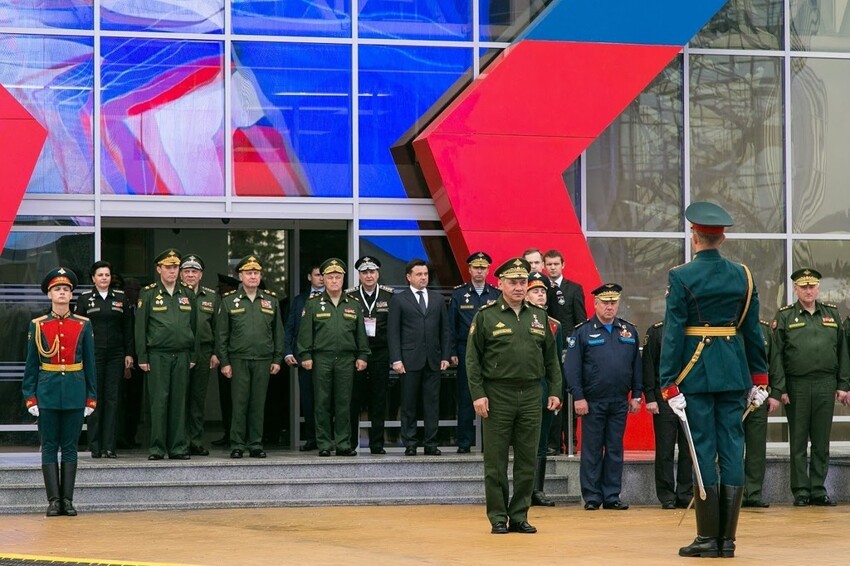 Россия показала мускулы на «Армия-2015»