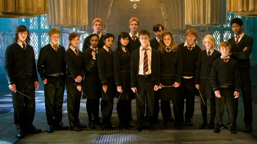 9. Армия Гарри Поттера из фильмов серии «Гарри Поттер» (2001-2011).