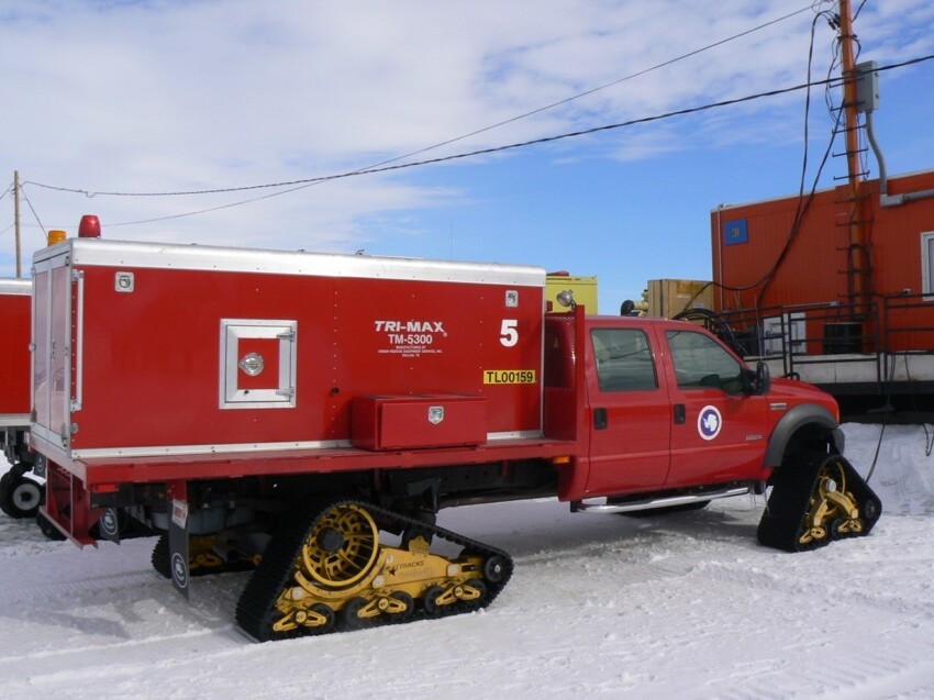 7. На Антарктиде есть пожарная команда.