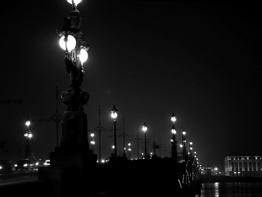 Черно-белый Санкт-Петербург