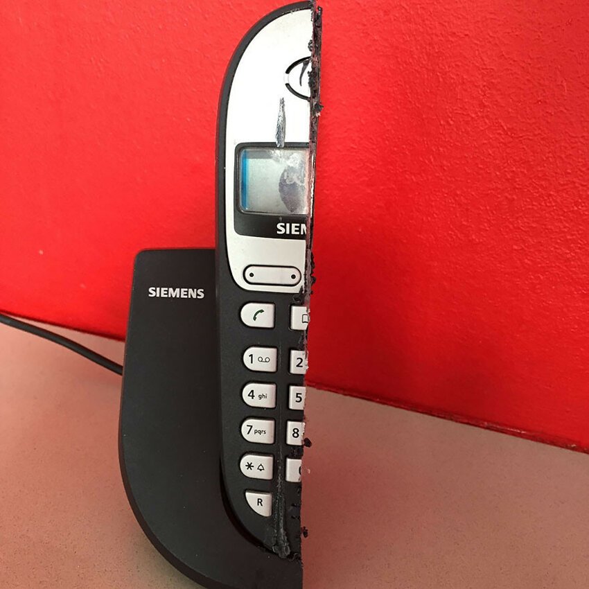 «Это идеальный телефон для тех, кого раздражают звонки».